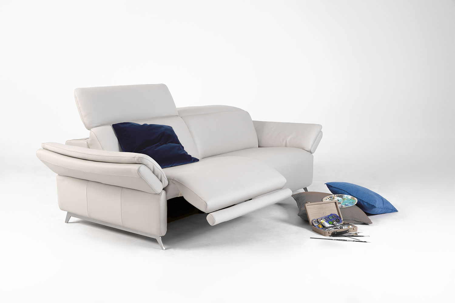 media recliner sofa